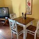Guest house Pod Hradbami 3*
