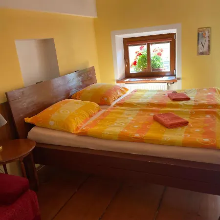 Pod Hradbami Gasthof Prachatice
