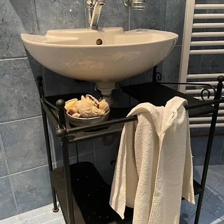 Pod Hradbami 3* Прахатице